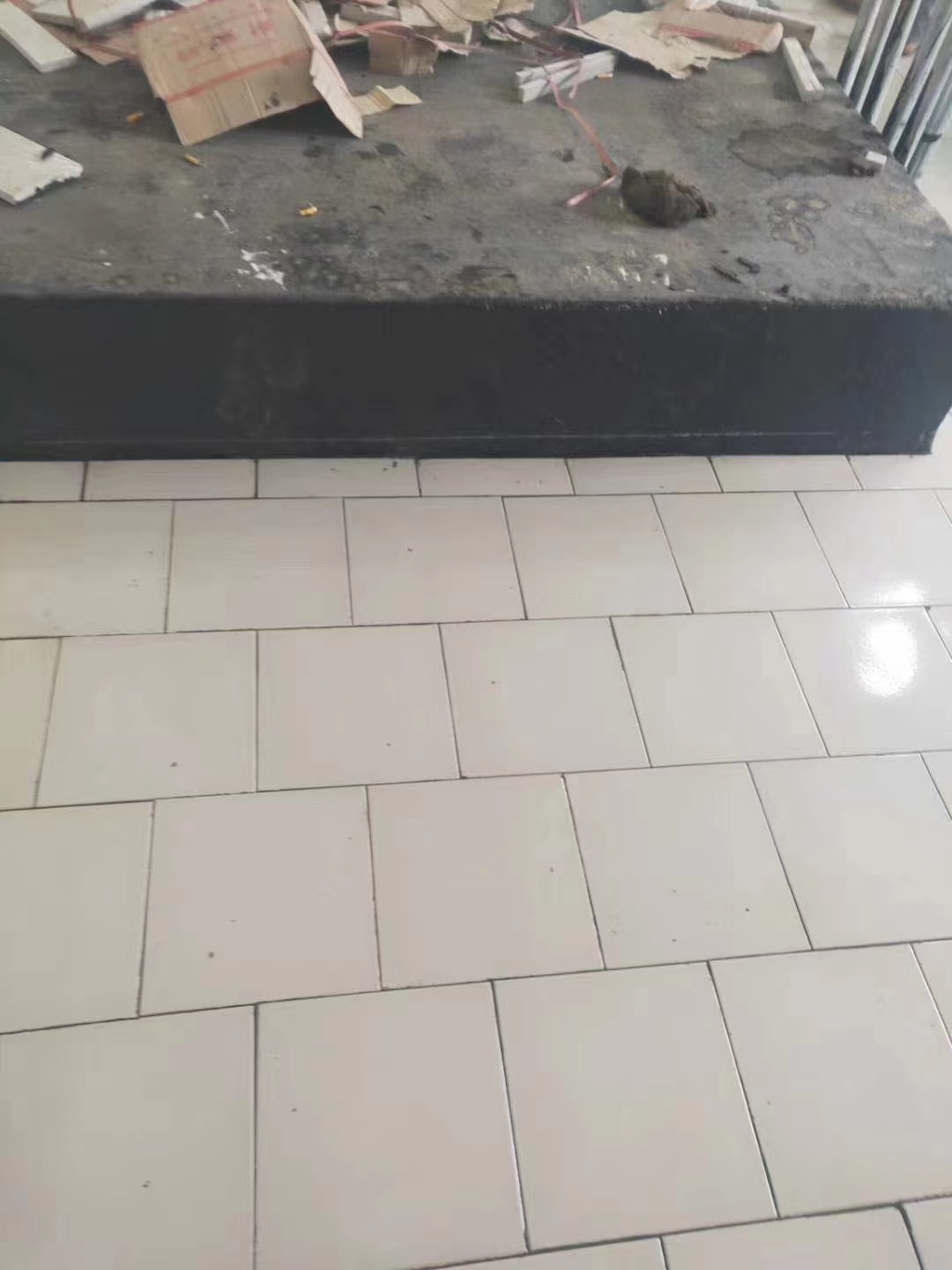 準確選擇一款適用的耐腐蝕膠泥，可以充分延長(cháng)設施或者設備的使用壽命